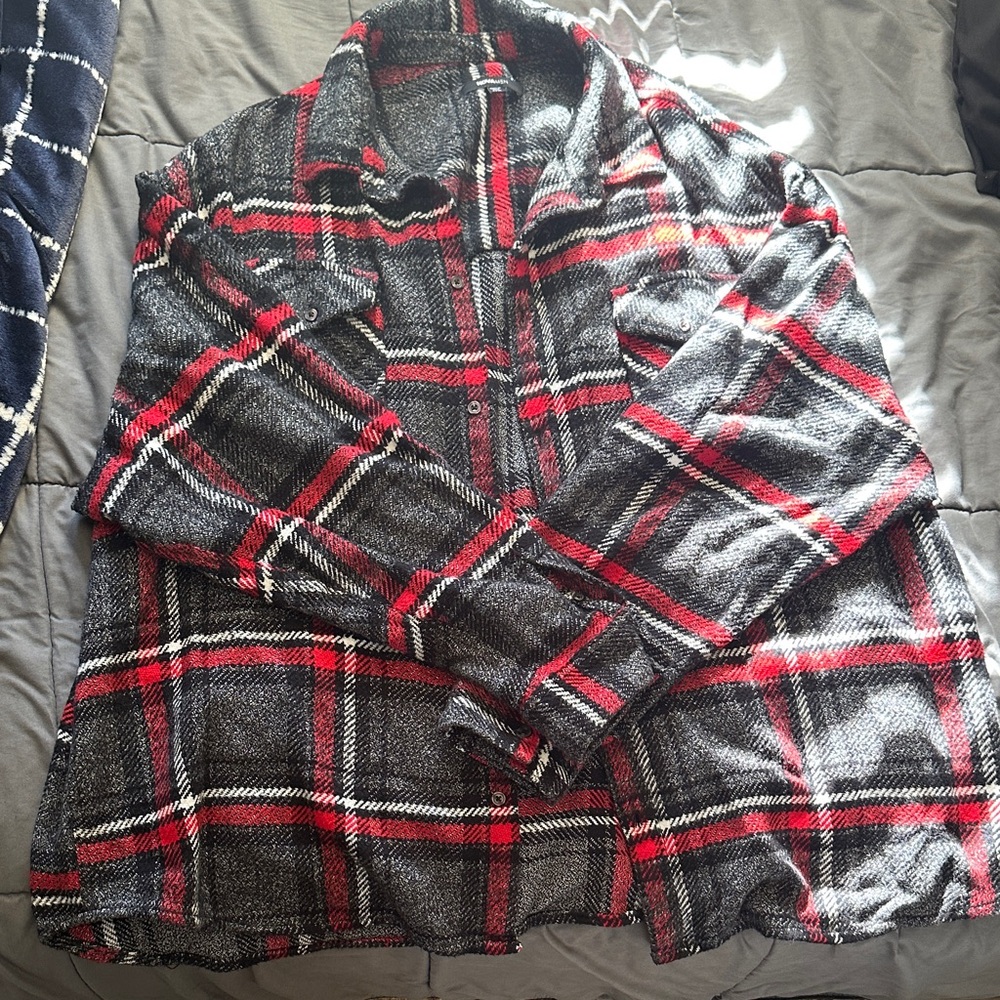 Fashion Nova Gray and Red Plaid Shirt